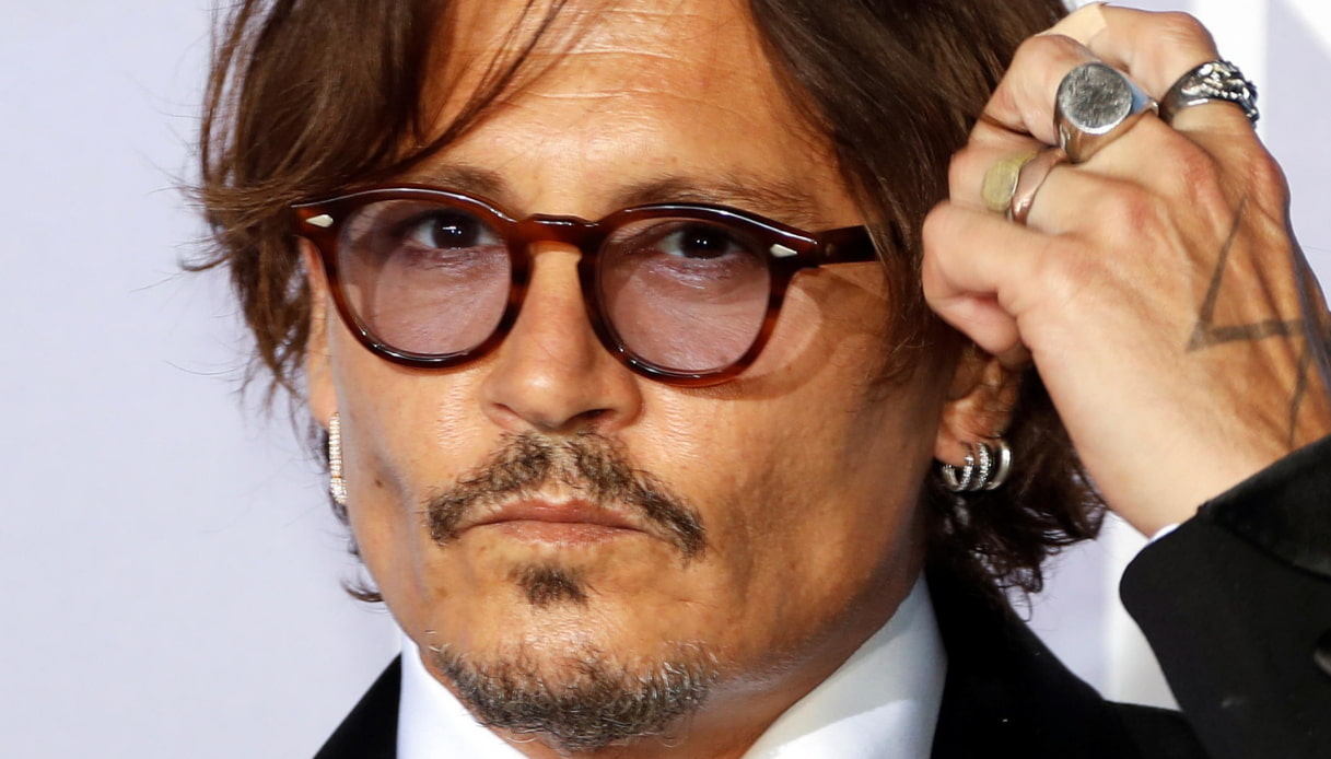 Animali fantastici 3, Johnny Depp silurato. Il commento