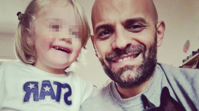 “Mia figlia offesa perché down”, lo sfogo di Luca Trapanese papà adottivo di Alba