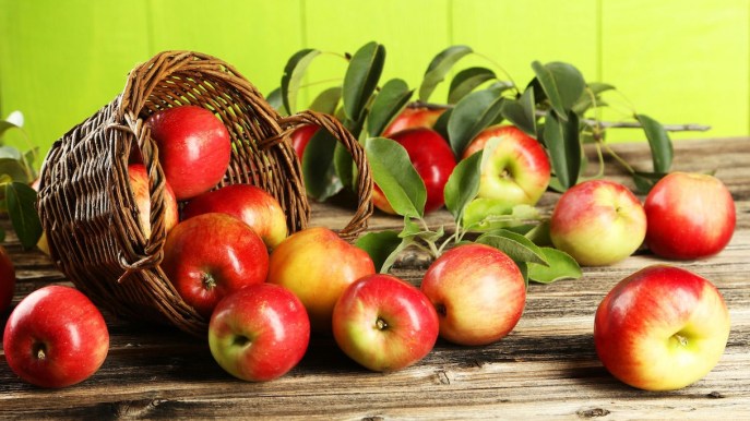 Dieta con mele, mille benefici per il cuore e l’intestino