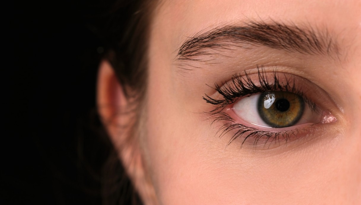 Come truccare gli occhi grandi e valorizzarli