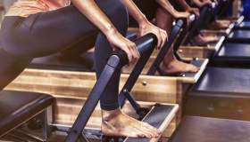 Pilates Reformer: cos’è, esercizi e controindicazioni