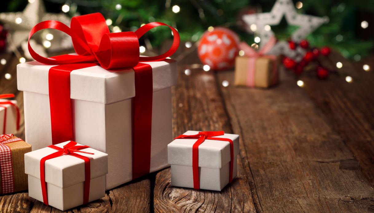 Regali di Natale per lei: idee semplici e originali