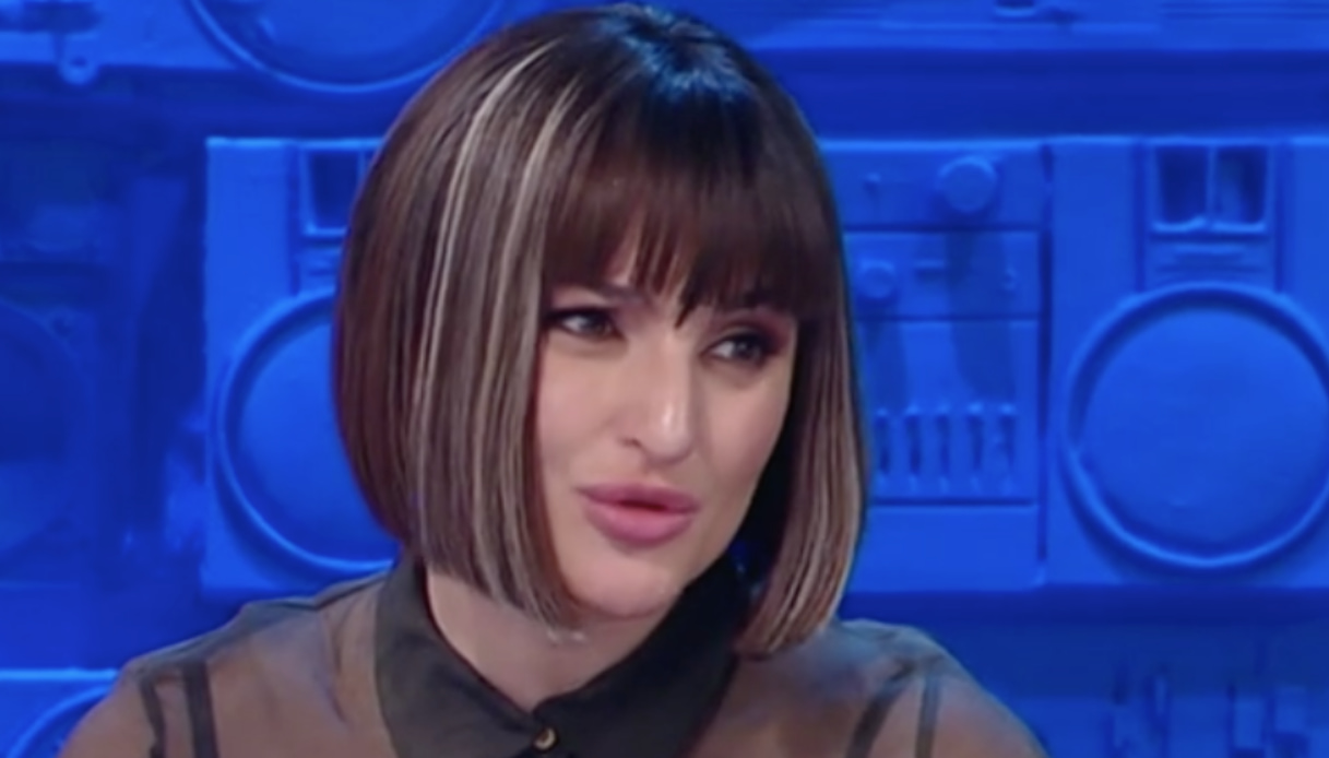 Amici 2021, Evandro vuole lasciare la scuola ed è guerra fra Arisa e Zerbi