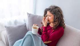 Come liberare il naso chiuso con i rimedi naturali