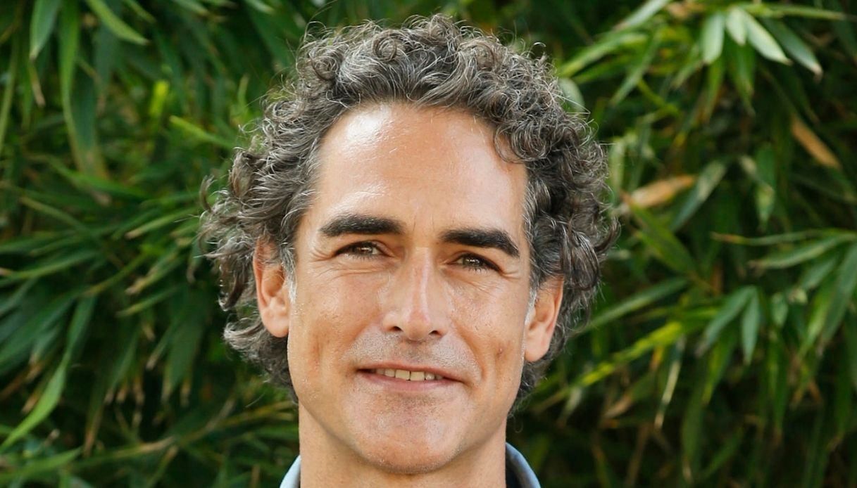 Sergio Muniz papà per la prima volta: la tenera foto col figlio su Instagram