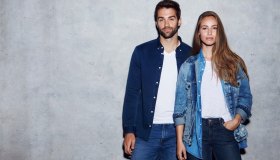 “Dalli alla tua donna”: ecco come un’etichetta dei jeans diventa sessista