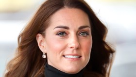 Kate Middleton incanta col blazer low cost ma è esausta