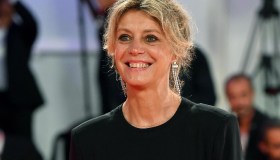 Margherita Buy compie 59 anni, attrice da record, vita privata e figlia