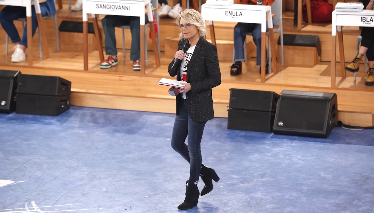 Chi Veste Maria De Filippi Ad Amici 2021