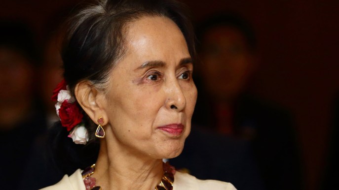 Aung San Suu Kyi: chi è la discussa leader che guida il Myanmar