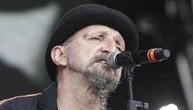 Erriquez, la dolcissima dedica di Enrico Greppi alla moglie e al figlio