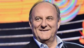 Gerry Scotti, prima foto da nonno su Instagram con la nipotina