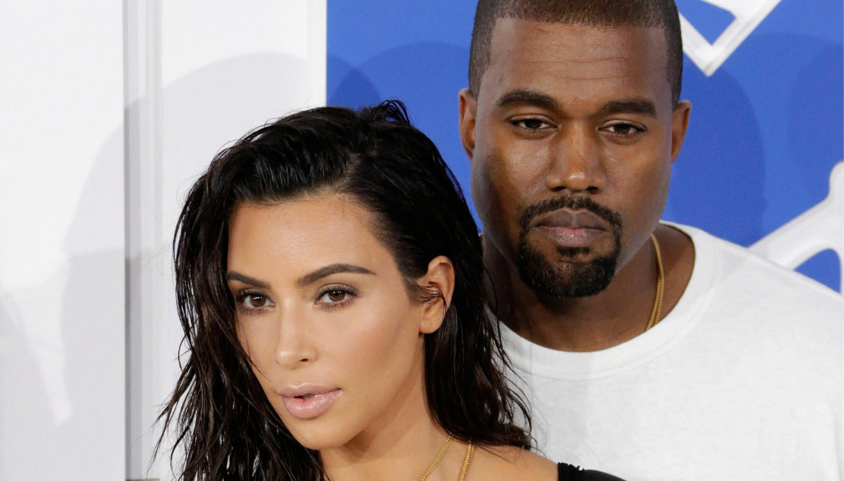 Kim Kardashian divorces Kanye West: the farewell is official