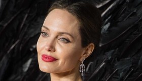 Sempre diversa, sempre se stessa. Lei è Angelina Jolie
