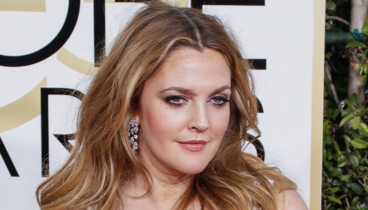 Drew Barrymore compie gli anni, che fine ha fatto l’attrice