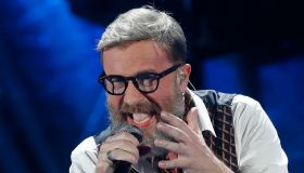 Lui è peggio di me, Marco Masini conquista tutti con la sua anima rock