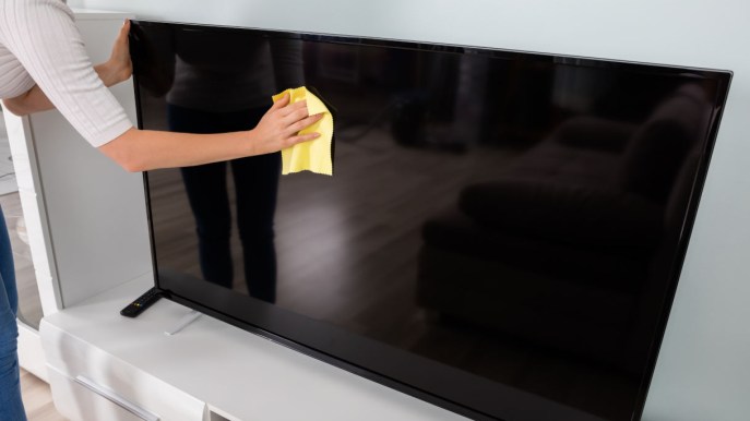 Come pulire lo schermo della TV correttamente