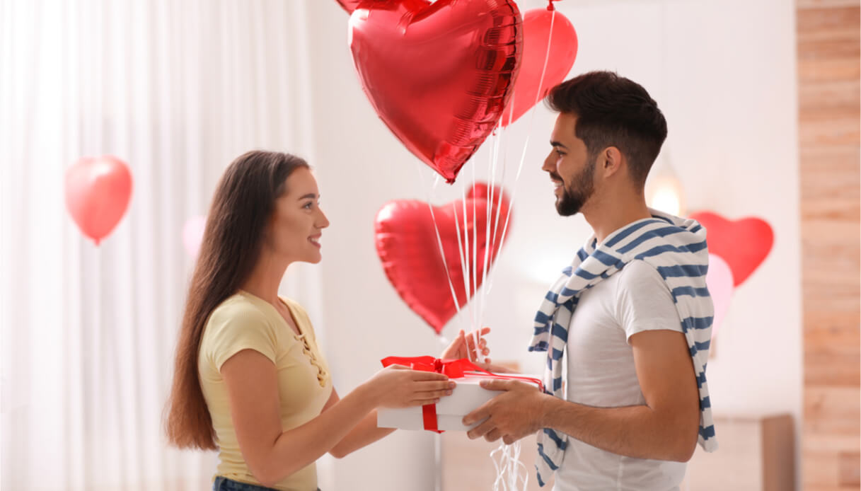 Idee regalo romantiche per stupire il partner ogni giorno!