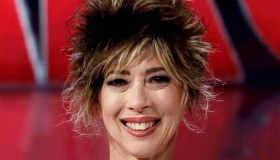 Veronica Pivetti: “Vivo con una donna e sono felice. Gli uomini mi hanno deluso”