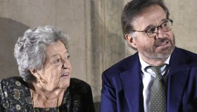 Christian De Sica, morta la sorella Emilia: “Dai un bacio a papà”