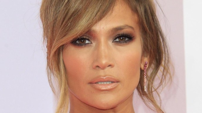 Jennifer Lopez, un mix di bellezza e ironia: la foto su Instagram incanta