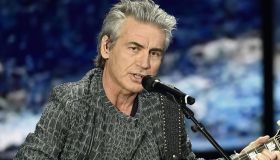 Ligabue, compleanno social: i teneri auguri di Elisa