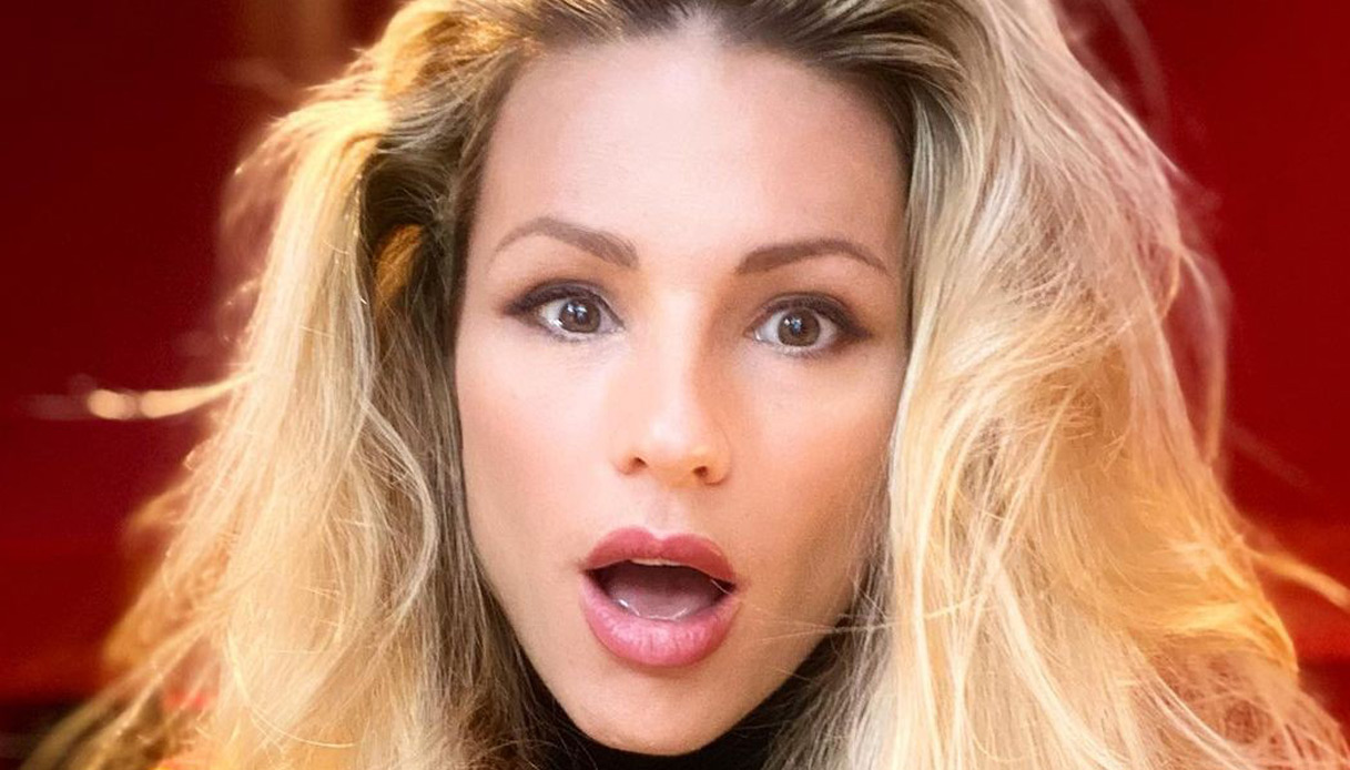 Michelle Hunziker su Instagram alle prese con l’incubo della DAD