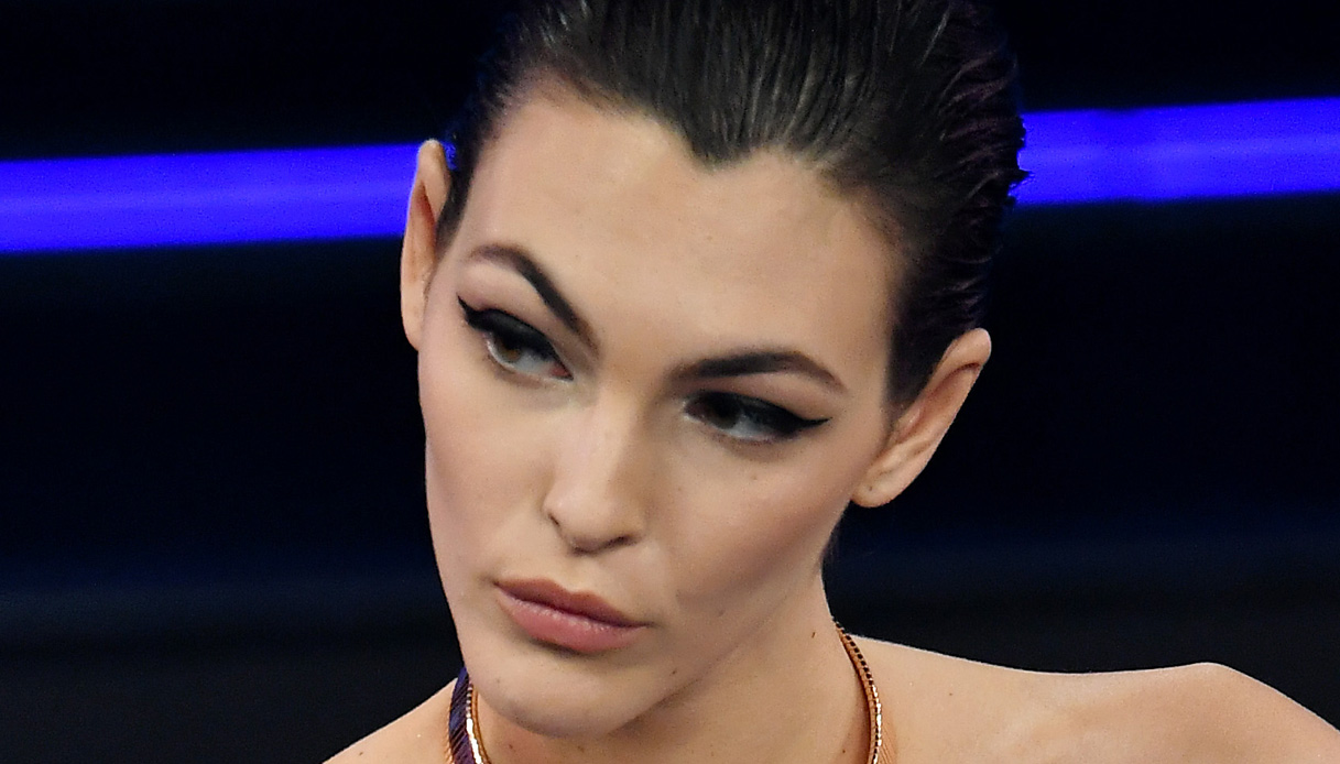 Sanremo 2021, Vittoria Ceretti batte Belen: il significato misterioso del tatuaggio proibito