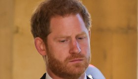 Harry non torna da Meghan Markle: resta a Londra per la Regina