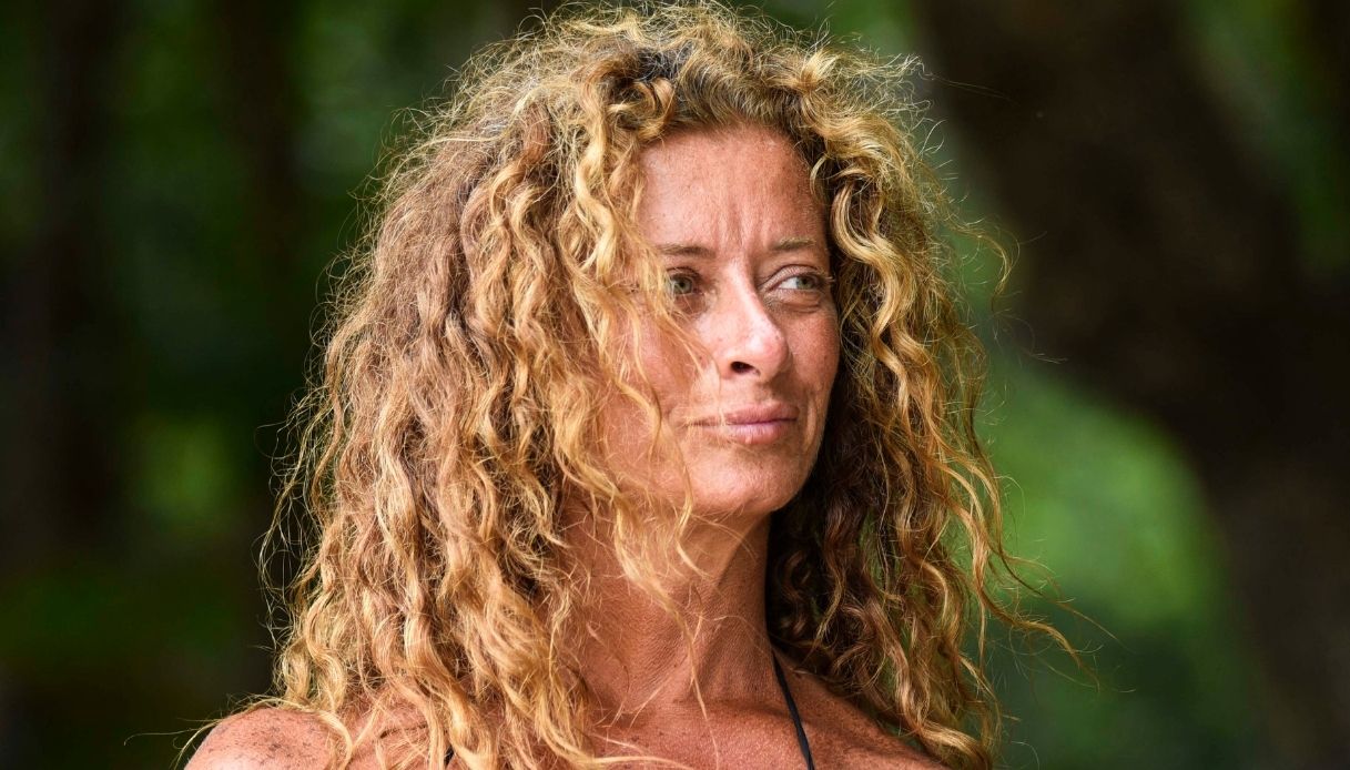 Isola, l’infortunio di Valentina, la lite in diretta e tre cose che (forse) vi siete persi