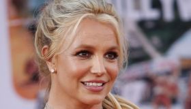 Britney Spears, la rinascita inizia dal look: si tinge i capelli rosa