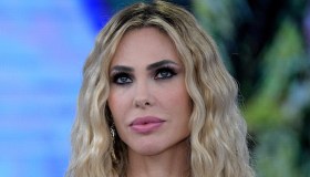 L’Isola dei Famosi 2021 cambia programmazione: quando va in onda