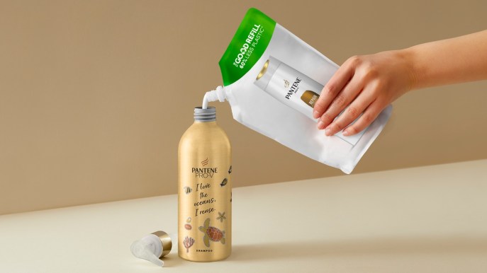 Shampoo e balsamo in flaconi ricaricabili: la svolta green di P&G