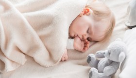 Disturbi del sonno nei bambini: come possiamo risolverli