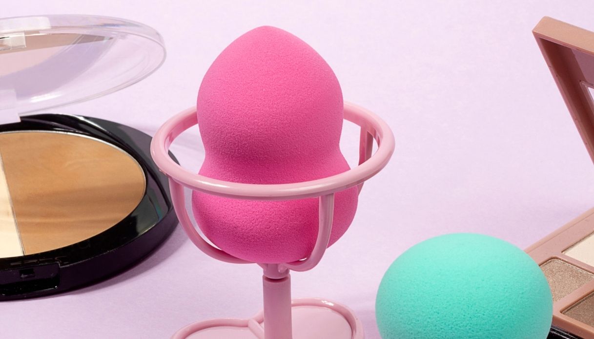 Come si usa la beauty blender, con quali prodotti e come conservarla