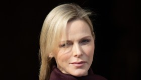 Charlene bloccata in Sudafrica da un’infezione: Alberto si prende cura dei gemelli