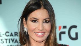 Elisabetta: Battiti Live è un successo, ma l’incidente del trolley mette a rischio il look