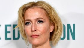 Sex education 3, cambia tutto: le novità della serie con Gillian Anderson