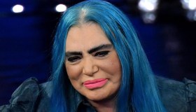 Loredana Bertè a cuore aperto tra passato e presente: “Un errore trascurare la carriera”