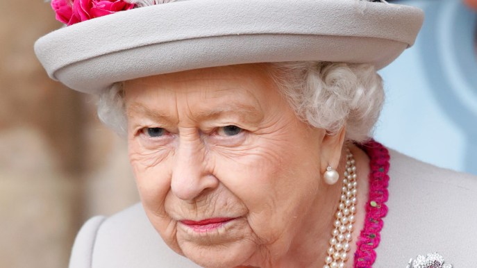 Regina Elisabetta, una rosa per i 100 anni di Filippo: il giorno più triste