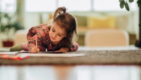 Ecco perché i bambini devono continuare a scrivere con la penna