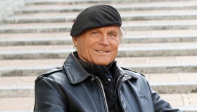 Don Matteo, Terence Hill spiega il suo addio alla serie e l’arrivo di Bova