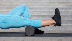 Foam roller: a cosa serve, quale scegliere ed esercizi