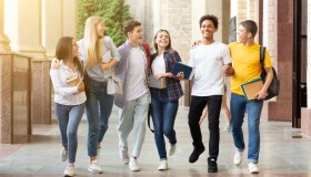 Battetevi per le cose in cui credete, perdete se è necessario e poi rialzatevi. Il mondo è vostro