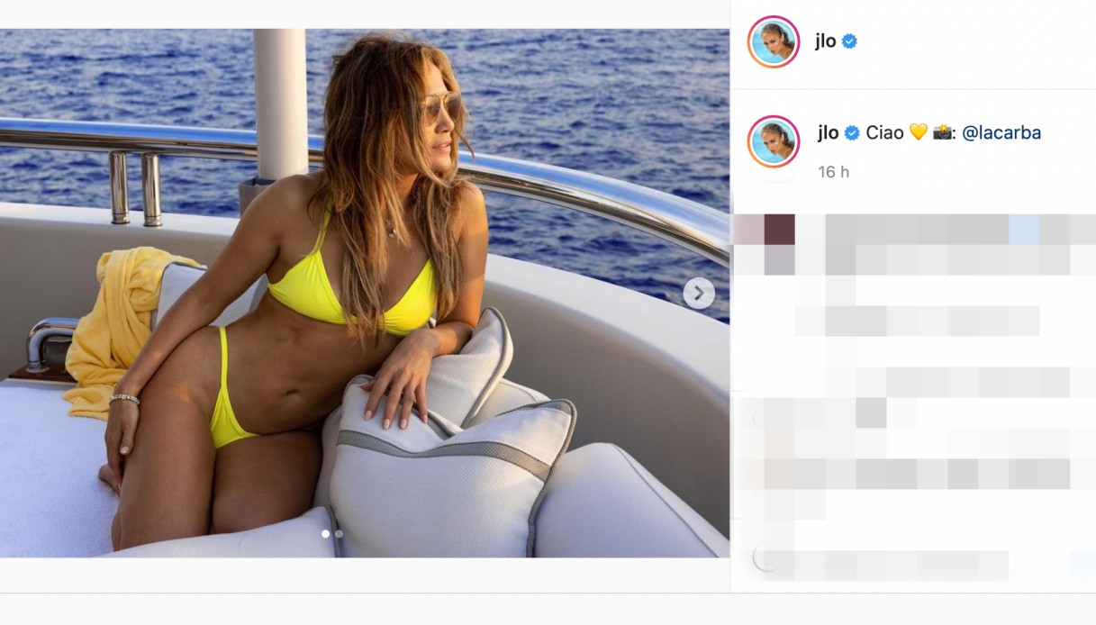 Jennifer Lopez post