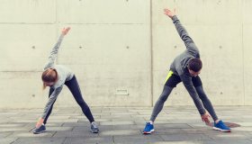 Riscaldamento: a cosa serve il warm up ed esercizi