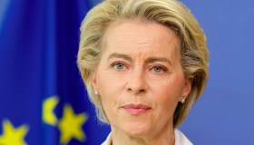 Carriera o maternità, nessuna dovrebbe scegliere: l’esempio di Ursula Von der Leyen