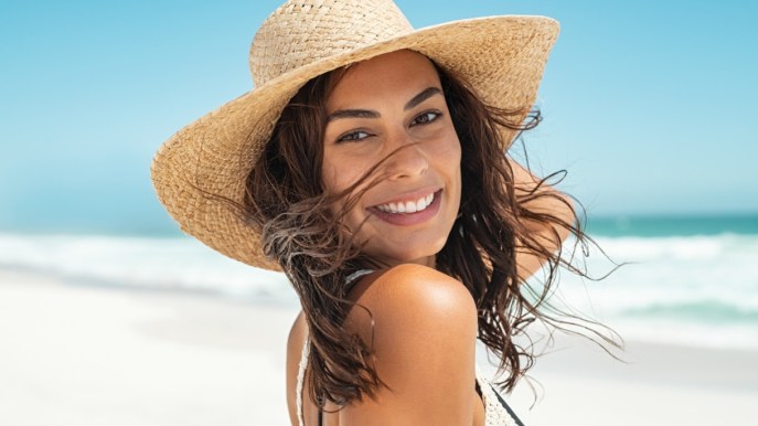 Cappelli di paglia a meno di 15 euro per un look da spiaggia incredibile