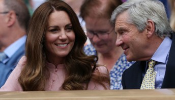 Kate Middleton in rosa a Wimbledon: l’abito chemisier conquista tutti