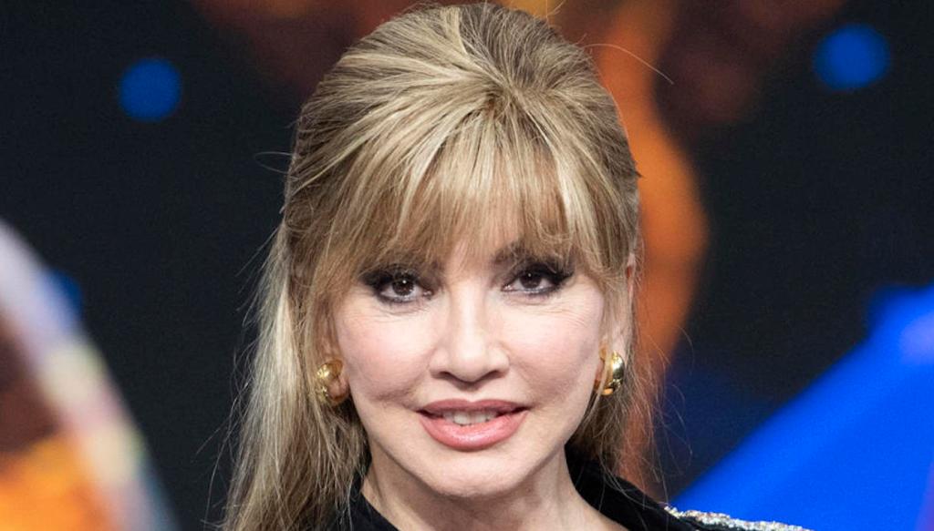 Ballando Con Le Stelle Milly Carlucci Conferma La Giuria Su Instagram